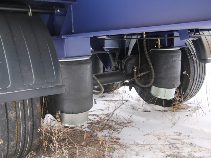 Полуприцеп-контейнеровоз ЧМЗАП 9911 по спецификации 053 П