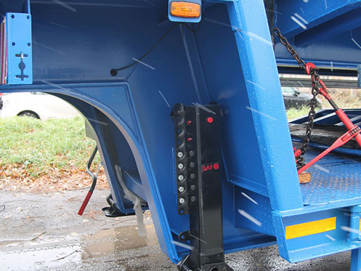 Низкорамный полуприцеп-тяжеловоз ЧМЗАП 99064 по спецификации 052 МТ2